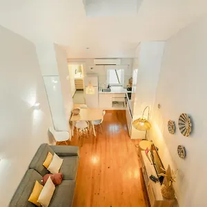 Bmyguest - Inner Bairro Alto Lisbon